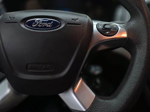 Used 2019 Ford Transit 250 130 Medium Roof RWD image 18