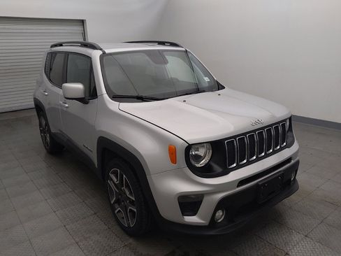 Used 2020 Jeep Renegade Latitude w/ Popular Equipment Group FWD image 13