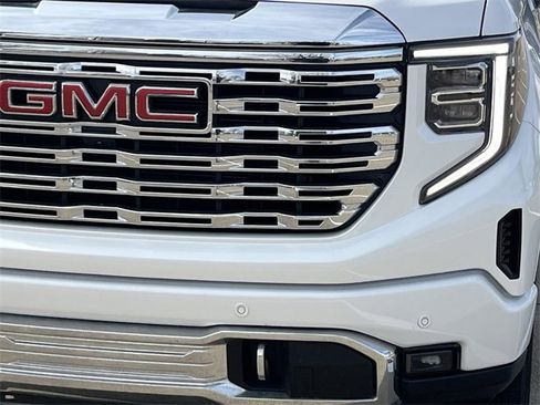 Used 2025 GMC Sierra 1500 Denali w/ Denali Reserve Package image 9