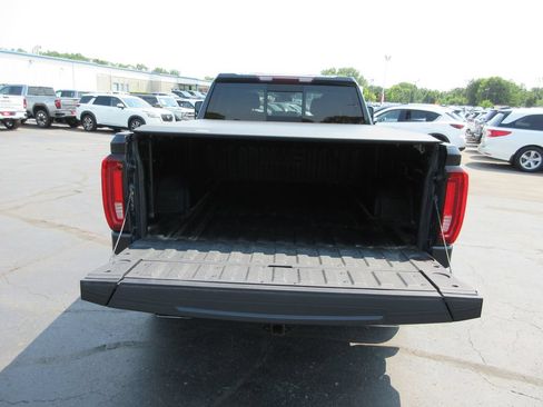 Certified 2023 GMC Sierra 1500 SLT w/ SLT Premium Plus Package AWD/4WD image 9