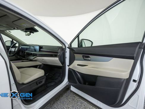 Used 2025 Nissan Murano SL AWD/4WD image 39