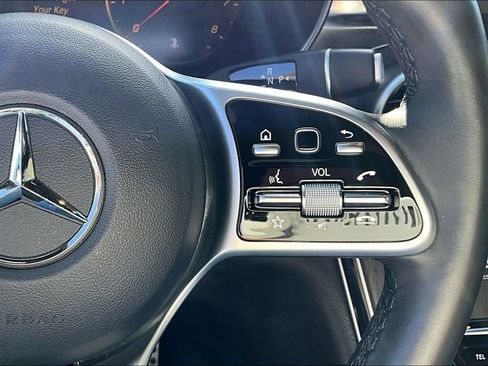 Certified 2022 Mercedes-Benz GLC 300 4MATIC image 21
