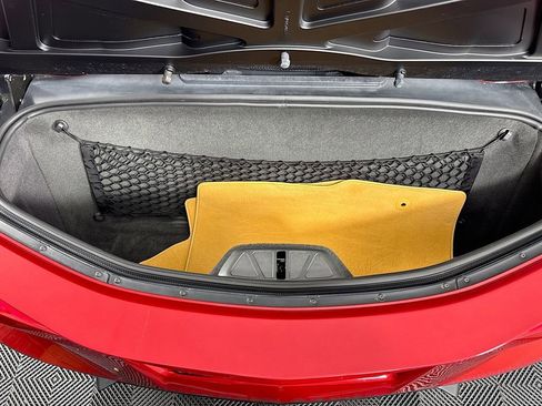 Used 2023 Chevrolet Corvette Stingray Premium Conv w/ Z51 Performance Package RWD image 30