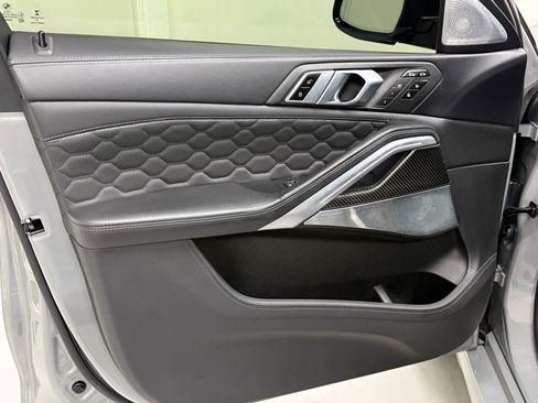 Used 2021 BMW X6 M w/ Competition Package image 18