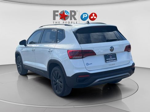 Used 2022 Volkswagen Taos S image 3