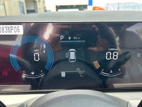 New 2026 Hyundai Tucson SEL FWD image 17