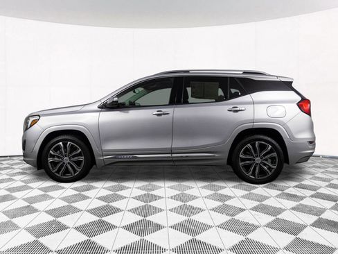 Used 2019 GMC Terrain Denali w/ Advanced Safety Package image 11