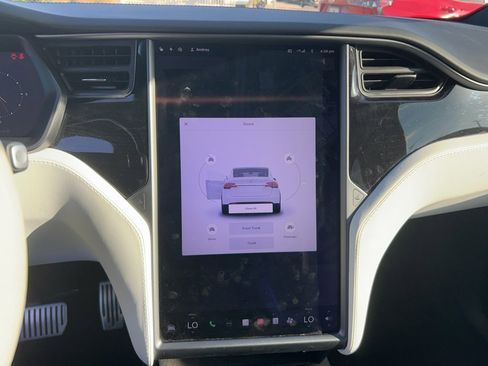 Used 2019 Tesla Model X Long Range image 23