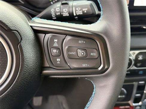 Used 2025 Jeep Wrangler Unlimited Rubicon 4xe w/ Safety Group AWD/4WD image 25
