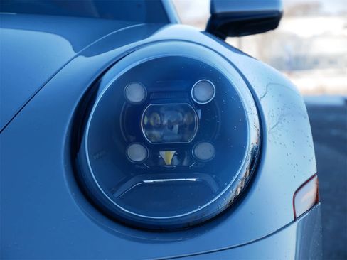 Used 2023 Porsche 911 Carrera S image 6