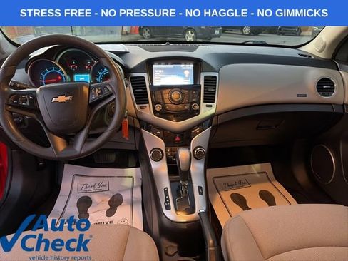 Used 2016 Chevrolet Cruze Limited LT FWD image 13