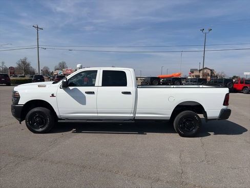 New 2026 RAM 2500 Tradesman AWD/4WD image 3