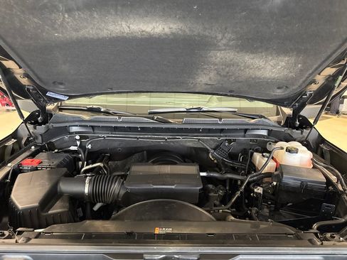 Used 2024 GMC Sierra 3500 AT4 w/ AT4 Premium Plus Package AWD/4WD image 11