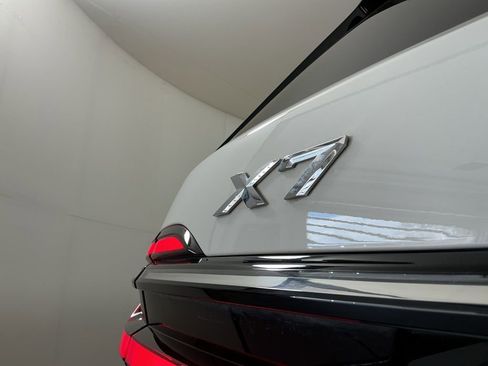 Certified 2025 BMW X7 xDrive40i w/ Premium Package image 33