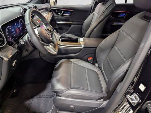 Used 2026 Mercedes-Benz GLC 300 image 16