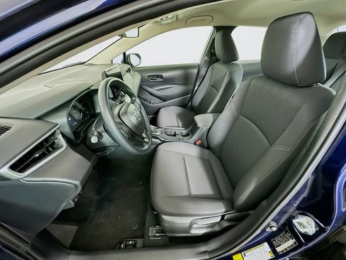 Used 2024 Toyota Corolla LE FWD image 13