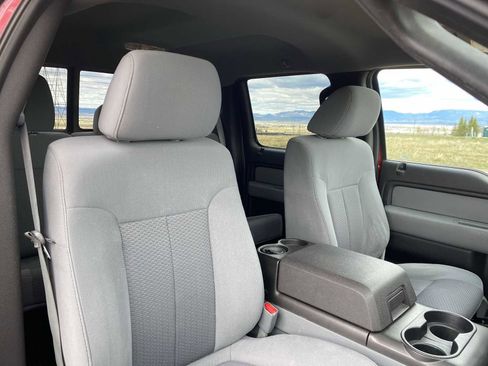 Used 2011 Ford F150 XLT w/ XLT Chrome Pkg image 18