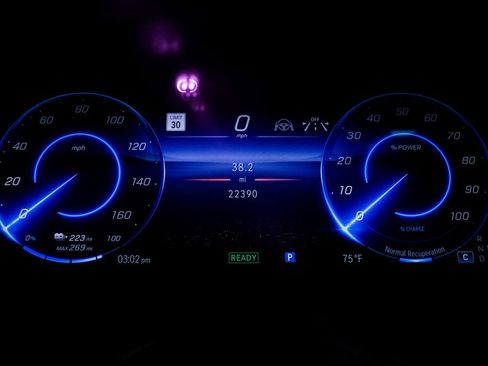 Used 2022 Mercedes-Benz EQS 580 4MATIC Sedan image 23