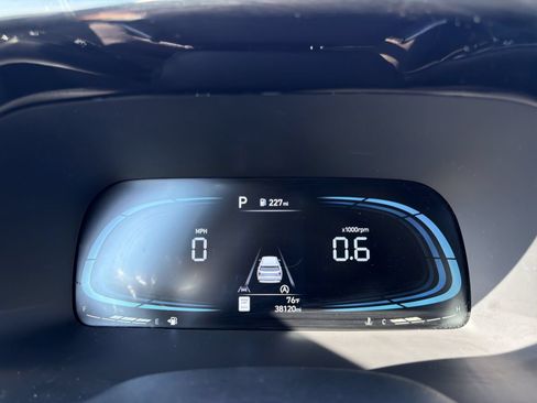 Certified 2025 Hyundai Palisade SEL AWD/4WD image 18