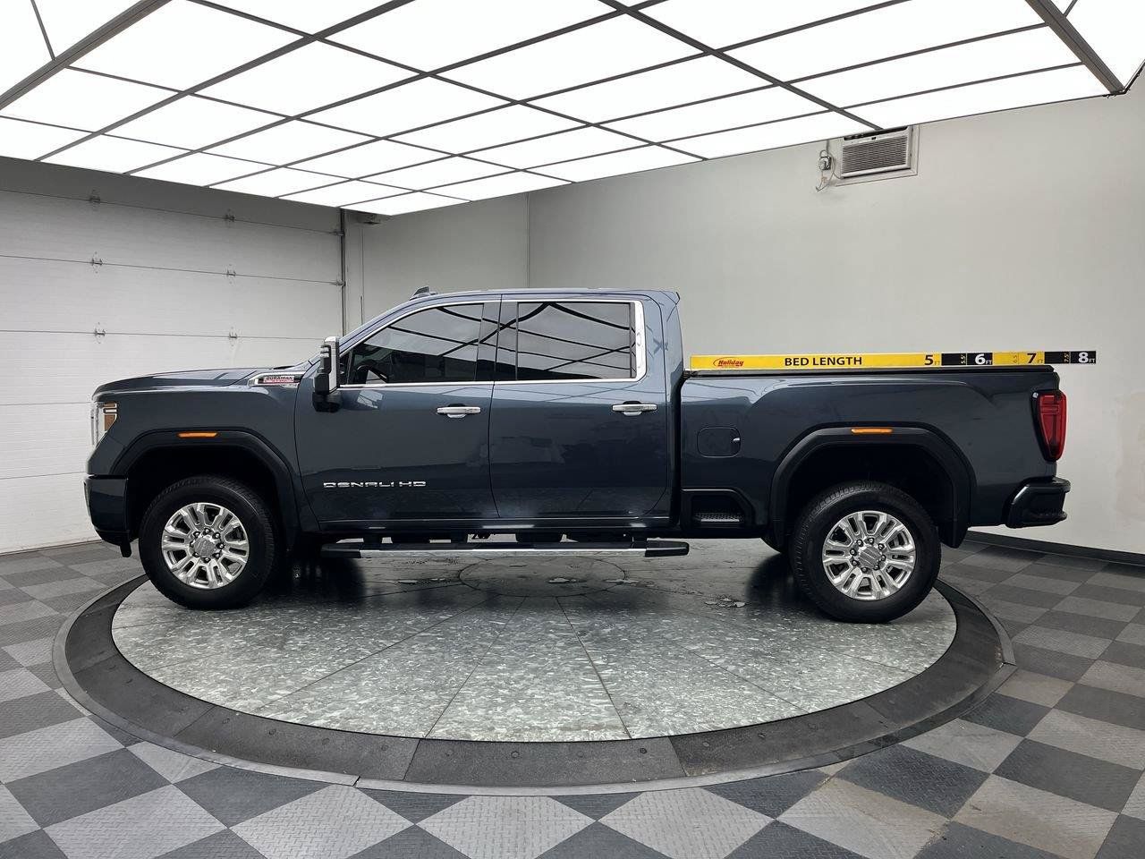 Used 2020 GMC Sierra 2500 Denali w/ Denali Ultimate Package AWD/4WD image 8