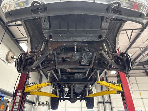 Used 1998 Chevrolet Silverado 2500 4x4 Extended Cab w/ Preferred Equipment Group 2 image 19