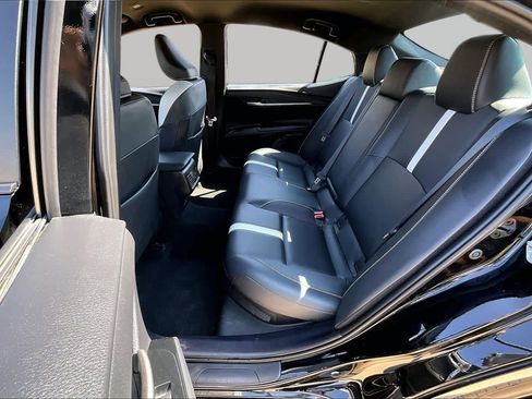 Used 2025 Toyota Camry SE FWD image 19