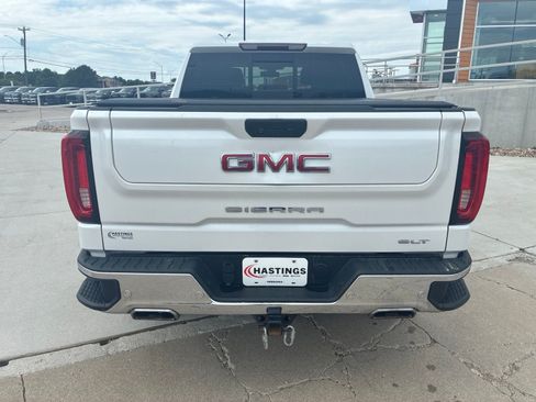Used 2019 GMC Sierra 1500 SLT w/ SLT Premium Plus Package AWD/4WD image 4