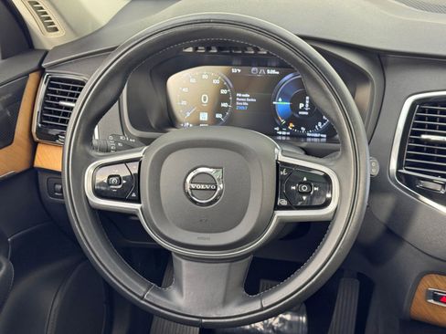 Used 2022 Volvo XC90 T8 Inscription Expression w/ Advanced Package image 20