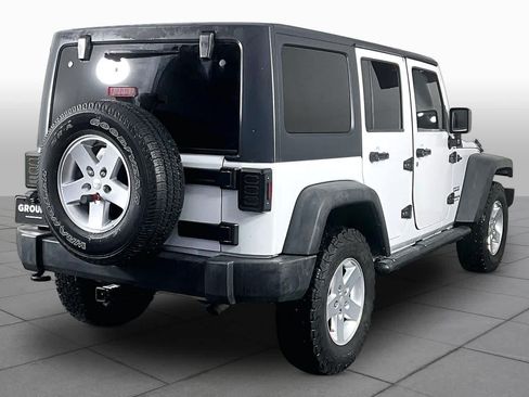 Used 2015 Jeep Wrangler Unlimited Sport w/ Quick Order Package 24S AWD/4WD image 10