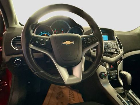 Used 2012 Chevrolet Cruze LT w/ All-Star Edition FWD image 8