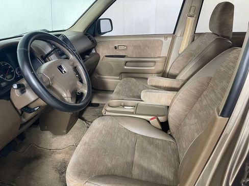 Used 2004 Honda CR-V LX image 2