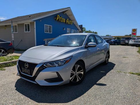 Used 2020 Nissan Sentra SV FWD image 1