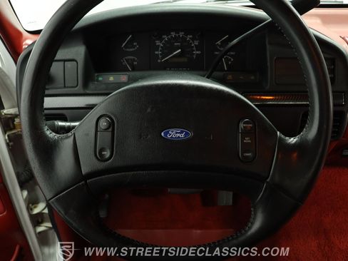 Used 1992 Ford F150 4x4 Regular Cab image 35