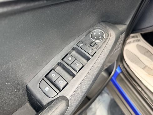 Used 2023 Kia Seltos LX AWD/4WD image 18