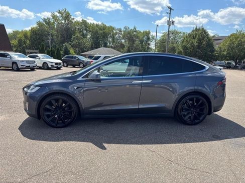 Used 2020 Tesla Model X AWD/4WD image 9