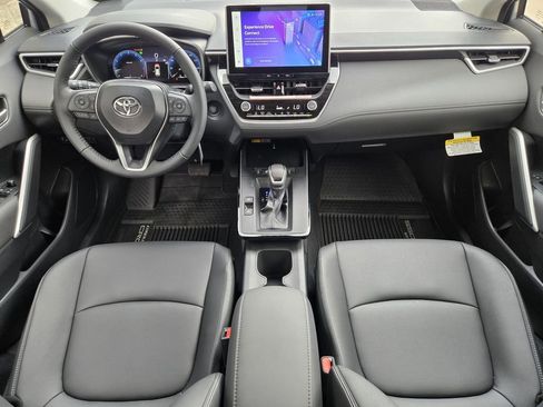 New 2026 Toyota Corolla Cross XLE AWD/4WD image 18