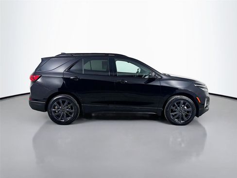 Used 2024 Chevrolet Equinox RS AWD/4WD image 10