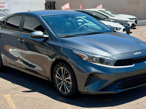 Used 2022 Kia Forte LXS w/ LXS Technology Package FWD image 15