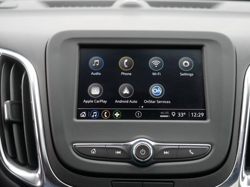 Used 2023 Chevrolet Equinox LT image 30