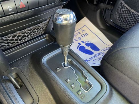 Used 2014 Jeep Wrangler Unlimited Sport w/ Quick Order Package 24S image 19