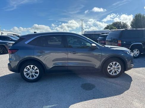 Used 2023 Ford Escape Active FWD image 4
