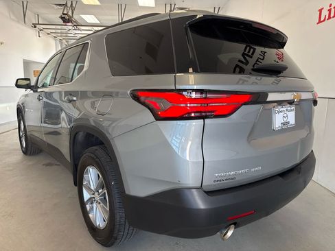 Used 2023 Chevrolet Traverse LT AWD/4WD image 5