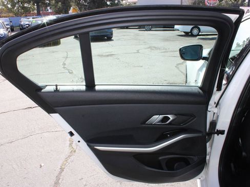 Used 2020 BMW 330i Sedan w/ Convenience Package image 15