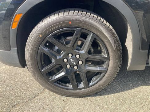 Used 2022 Chevrolet Blazer LT AWD/4WD image 19