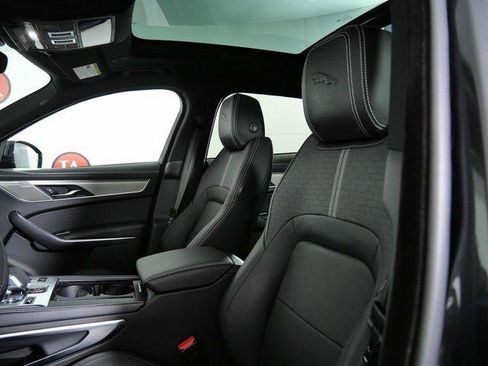 Used 2026 Jaguar F-PACE R-Dynamic S image 18