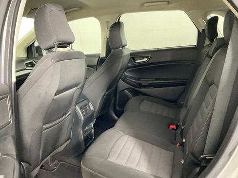Used 2023 Ford Edge SE w/ Black Appearance Package AWD/4WD image 13