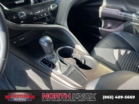 Used 2023 Toyota Camry SE FWD image 10