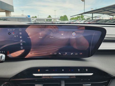 New 2026 Buick Enclave Sport Touring w/ Power Package FWD image 29