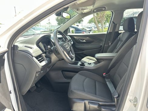 Used 2023 GMC Terrain SLE w/ Elevation Edition FWD image 16