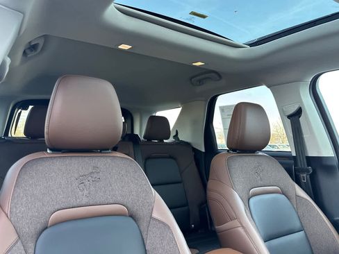 Certified 2025 Ford Bronco Sport Outer Banks w/ Outer Banks Tech Package+ image 17